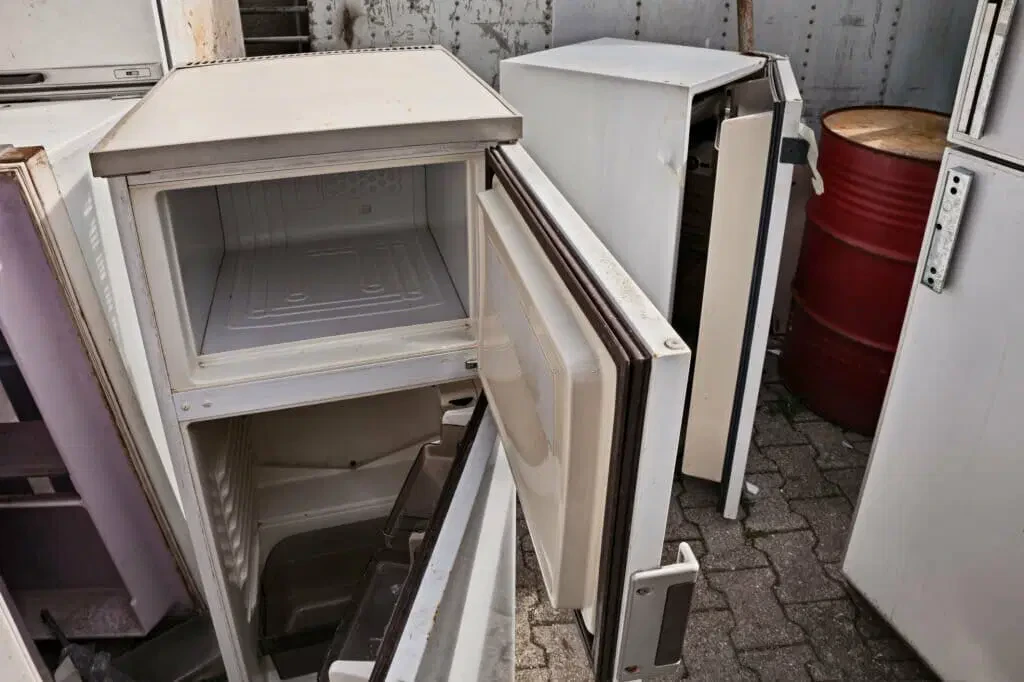 Read more about the article How do I dispose of an old fridge in Michigan?